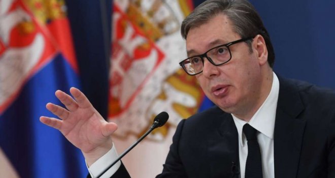 Vučić: Krajem aprila na dnevnom redu UN-a rezolucija o genocidu u Srebrenici