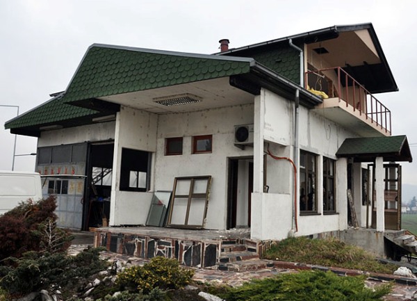 Rušenje objekta u Ulici Ilije Garašanina
