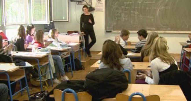 U sali za fizičko 12 osnovaca izgubilo svijest!