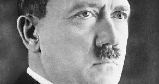 Hitler je uživao u uznemirujućem seksualnom fetišu u koji je uvukao svoju nećakinju