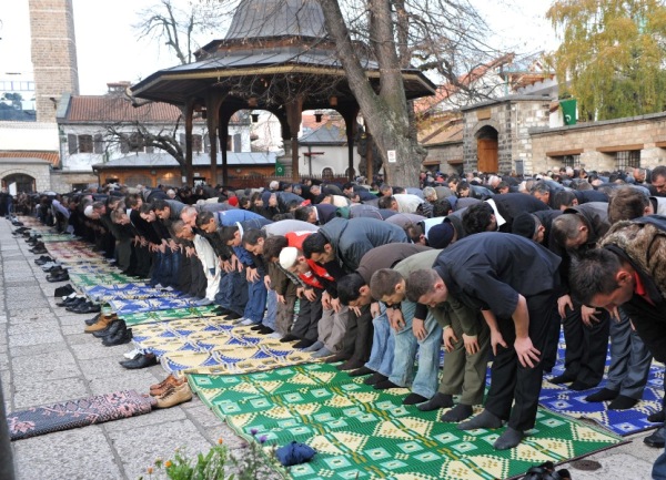 Kurban Bajram - naslovna