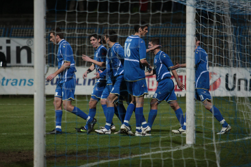 U okviru obilježavanja 90. rođendana FK Željezničar je na Grbavici ugostio zagrebački Dinamo, a susret je završen remijem/ Foto: DEPO PORTAL