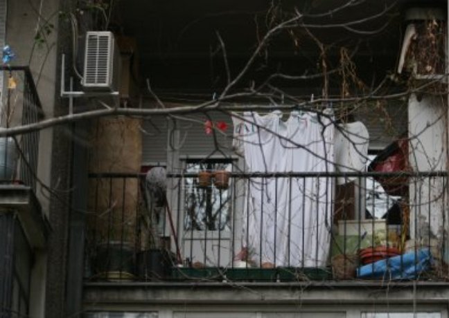 Sušenje veša na balkonu/FOTO:BLIC