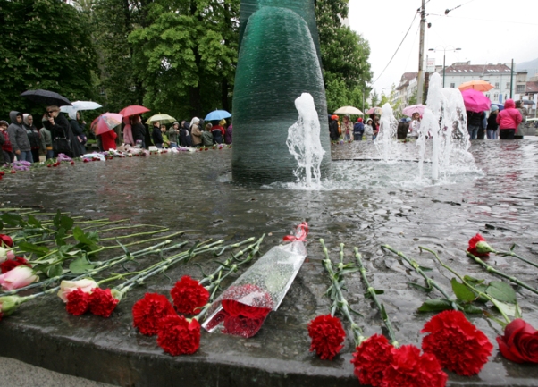 Spomenik poginuloj djeci Sarajeva/Foto: DEPO