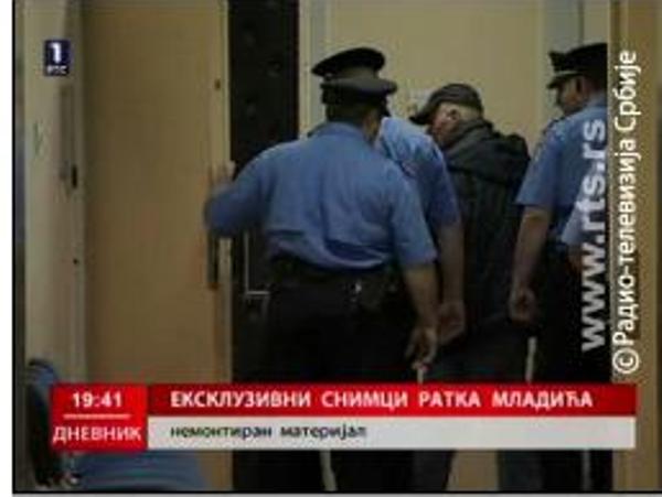 Ratko Mladić ulazi u sud