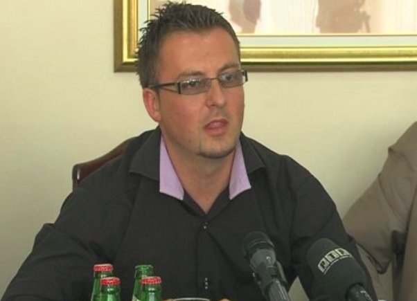 sinisa dodik