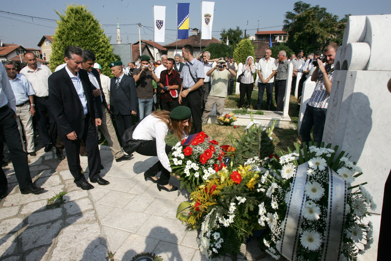 Na šehidskom mezarju Kovači obilježen Dan šehida