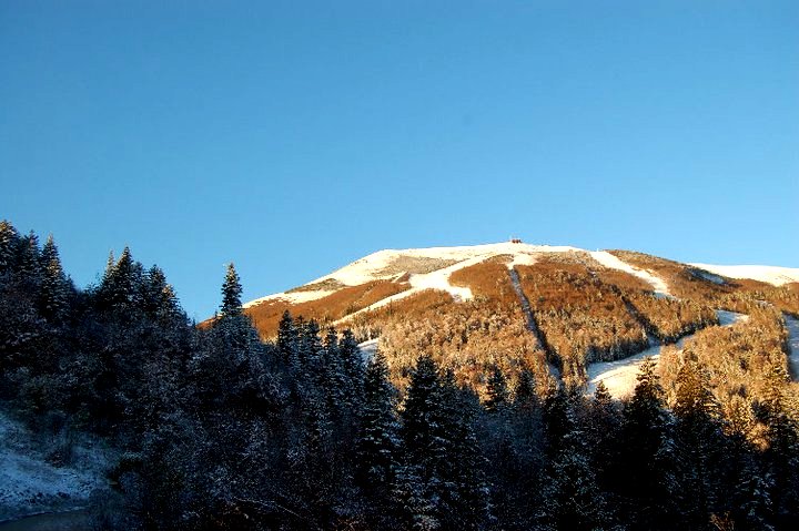Bjelašnica snijeg; foto
