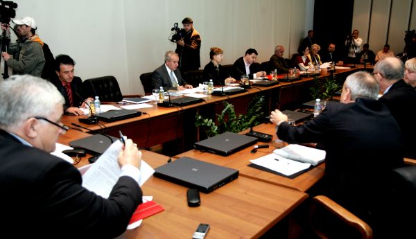 Privremena zajednička komisija oba doma Parlamentarne skupštine BiH za provođenje presude Evropskog suda za ljudska prava u predmetu Sejdić i Finci protiv BiH; foto: Depo.ba