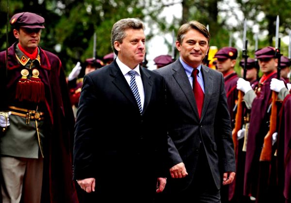 Gjorge Ivanov i Željko Komšić; foto: Reuters