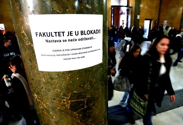 Blokada beogradskog Filozofskog fakulteta; Foto: Beta