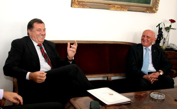 Milorad Dodik i Sulejman Tihić; foto: Radiosarajevo.ba