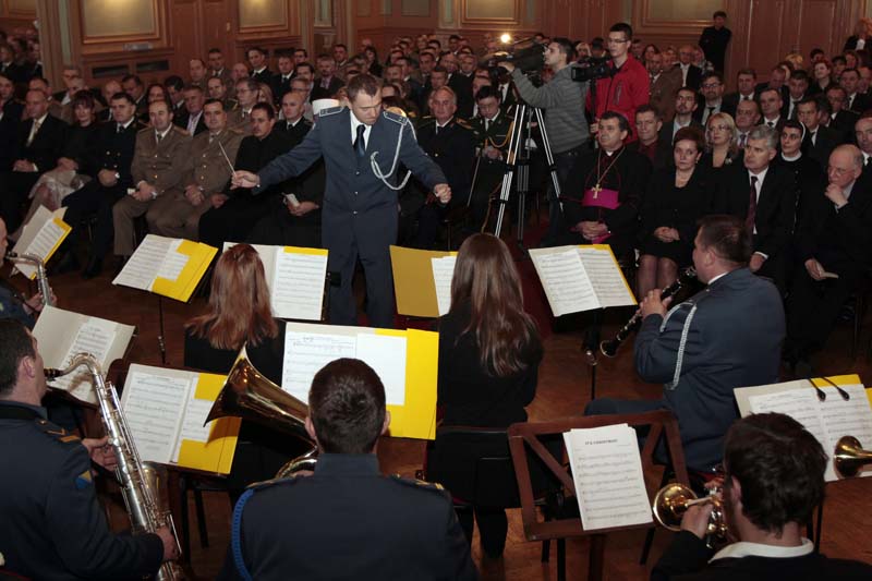 U Domu Oružanih snaga BiH upriličilo Božićni koncert i svečani prijem/ Foto: DEPO PORTAL