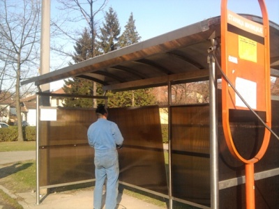 Postavljeno 165 novih korpi i 30 nadstrešnica na autobuskim stajališta