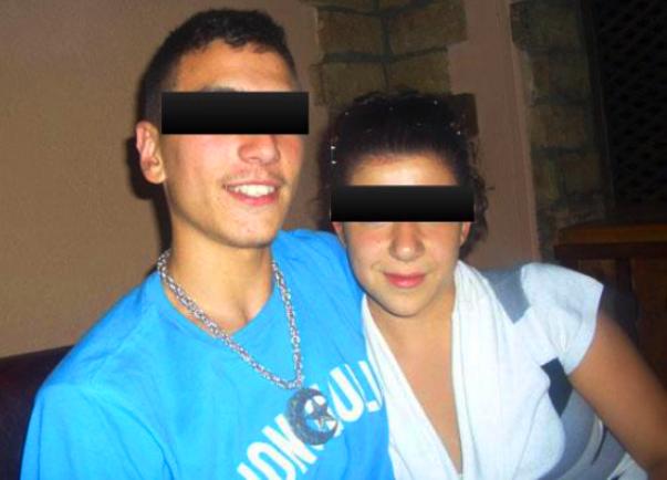 a b sa djevojkom