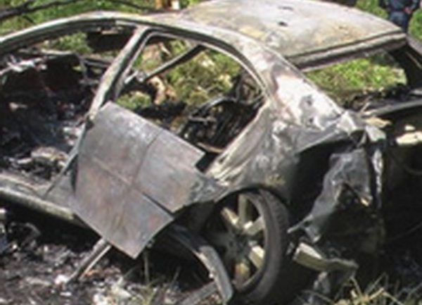 izgorjeli auto