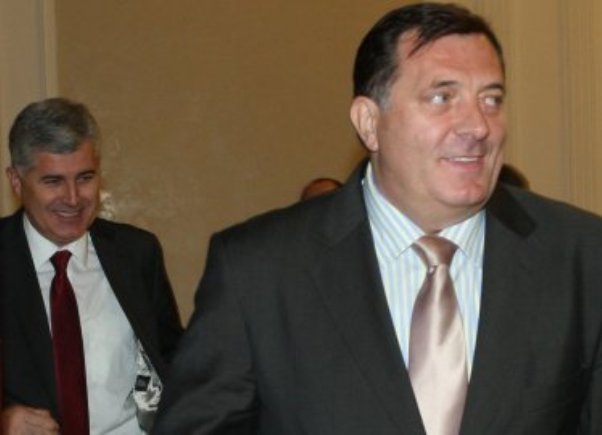 covic dodik fles