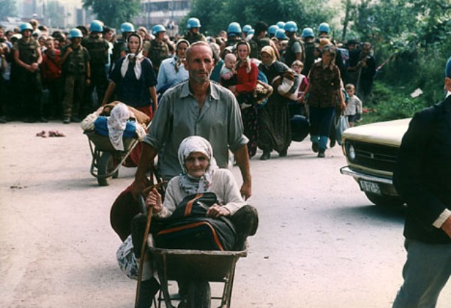 Stradanje u Srebrenici