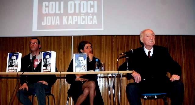 Tko tebe riječima, ti njega šakama