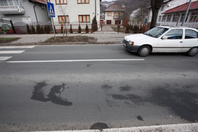 Starac u komi nakon što ga je udario kamion