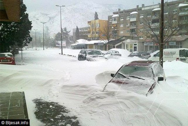 mostar pod snijegom