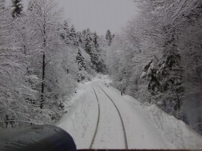 Željeznički saobraćaj u FBiH odvija se pod izuzetno teškim uslovima