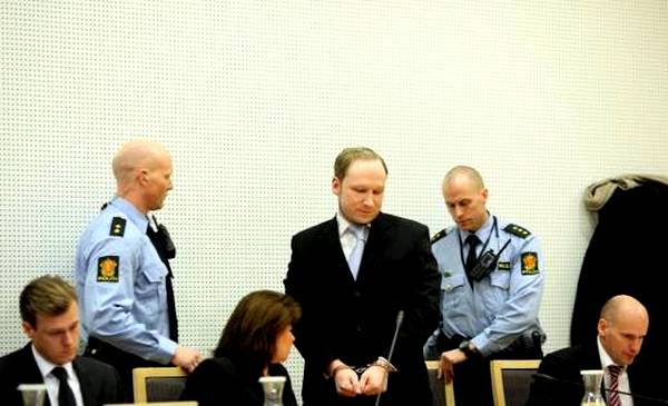 Brejvik traži da bude hitno oslobođen jer je njegov 'čin bio preventivni napad protiv izdajnika'