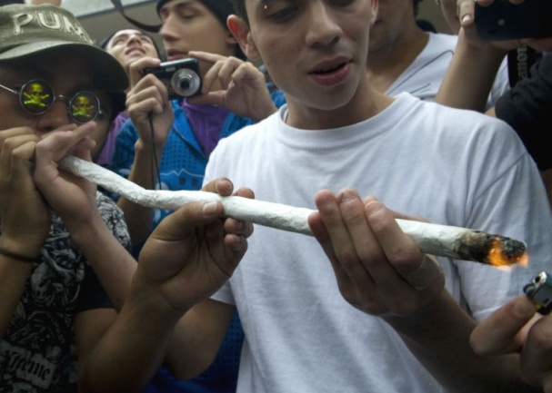 marihuana marš