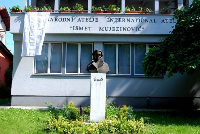 Bijeli čaršafi u Tuzli