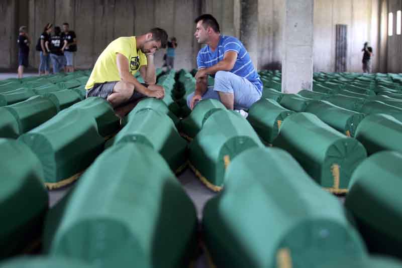 Posljednji obilazak tabuta u Srebrenici/ Foto: DEPO PORTAL