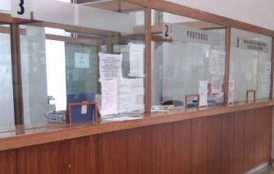 podignuta telefonska slušalica u Opštini NS