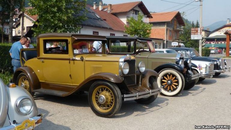 Evropski old timeri na ulicama Fojnice