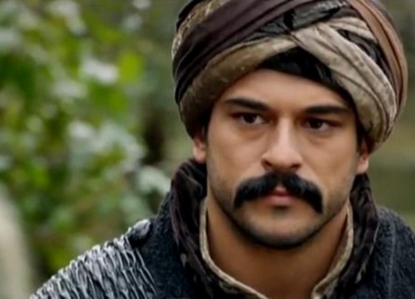 Burak Özçivit