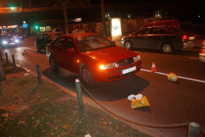 Taksista udario pješaka, Ciglane, FOTO: DEPO Portal