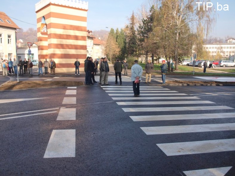 U Tuzli puštena u rad rekonstruisana sjeverna saobraćajnica i Skver