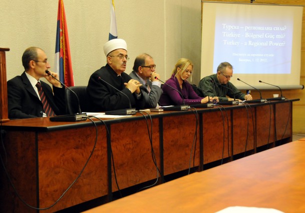 Srbi i Turci bi mogli ujediniti balkanske narode