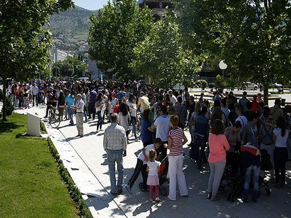 protesti u mostaru - JMBG