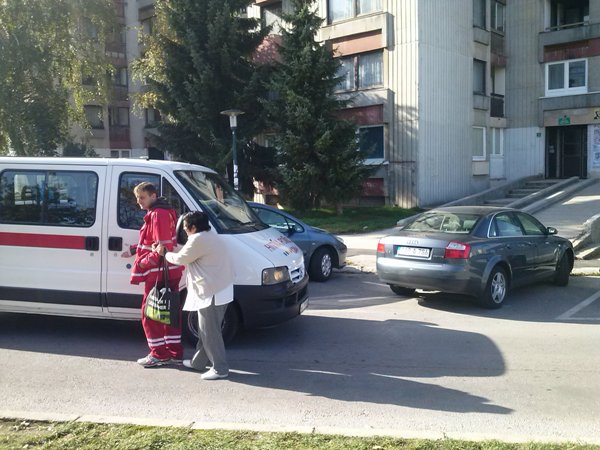 bahato parkiranje na Alipašinom polju