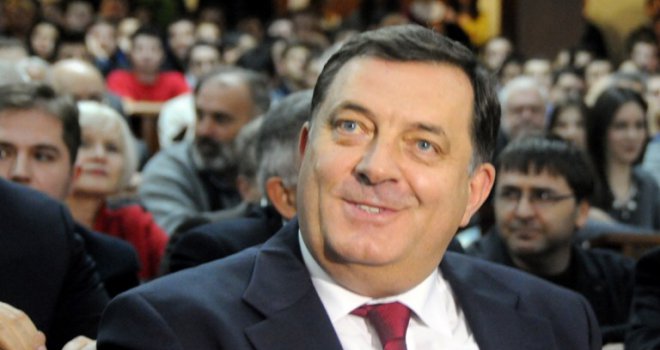 Dodik: Imamo komotnu skupštinsku većinu od 45 poslanika, i SDA može u Vladu RS