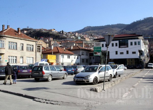 Mjesto za garažu / Foto: Oslobođenje