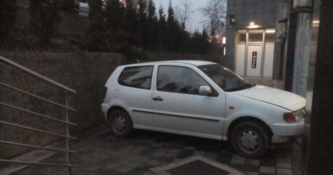 banjaluka-saobracajna-nesreca-parking1