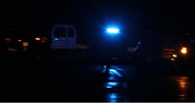 Teška saobraćajna nesreća: Supružnici poginuli, kćerka povrijeđena