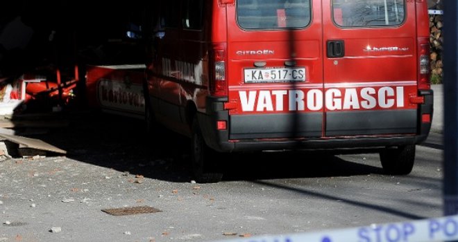 Dijete i žena poginuli u eksploziji ručne bombe, još dvoje djece povrijeđeno