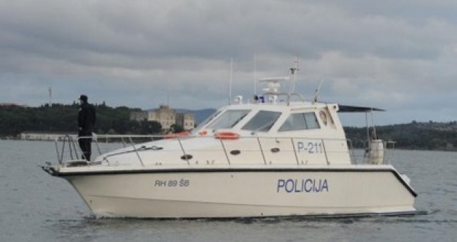 Ronioca isjekao propeler, policija traga za gliserom