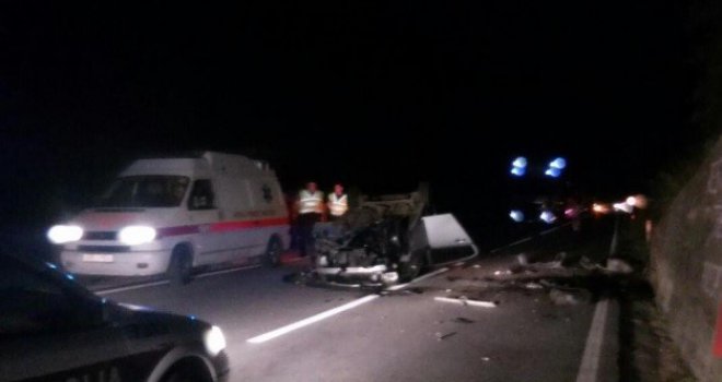 Teška saobraćajka kod Maglaja: Jedna osoba poginula, više povrijeđenih