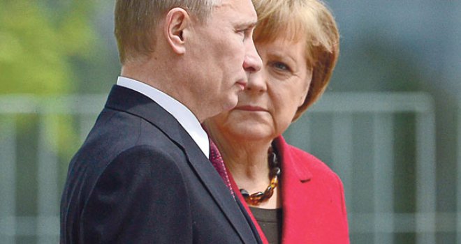 NATO-ov analitičar progovorio o Putinovim metodama: Rusija planira srušiti Angelu Merkel?!