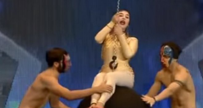 Nasmijte se do suza: Ovo je 'najbolji' nastup koji ste ikad vidjeli!