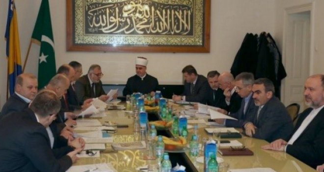 Vijeće muftija donijelo fetvu: Hidžab je vjerska obaveza muslimanke