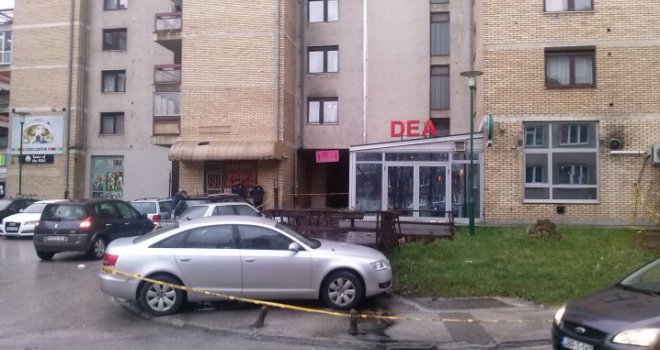 Snažna eksplozija u Sarajevu, oštećeni automobil i ugostiteljski objekat! 