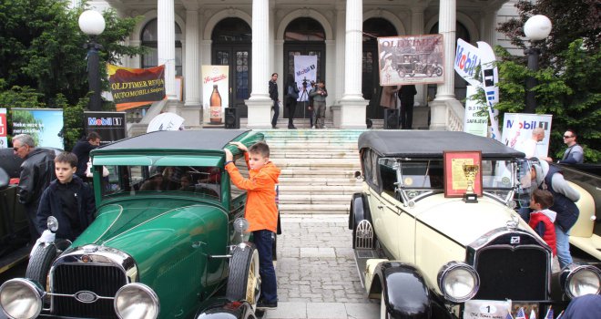 Najoriginalniji Pretis-ov 'princ' iz 1970., najstariji Buick iz 1928., a najljepši Cadillac iz Jelaha